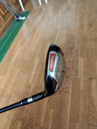 Híbrido Nike Ignite 3H vara UST regular flex