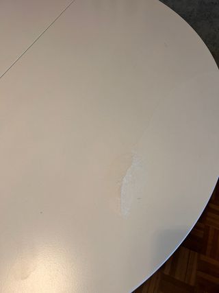 Mesa redonda extensible gris y blanca