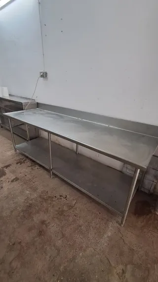 Mesa de acero inoxidable industrial