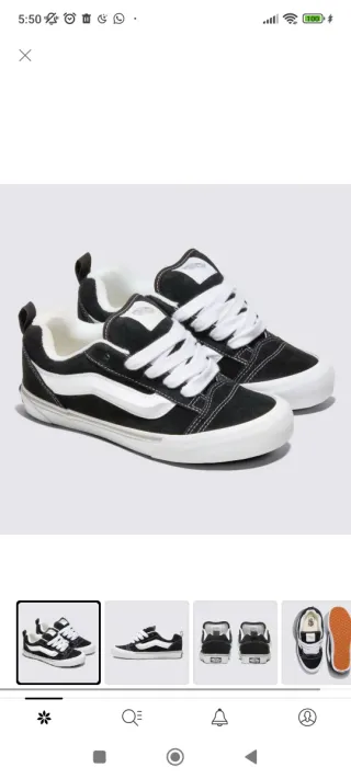 Zapatillas Vans Negras y Blancas