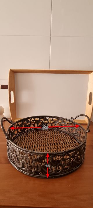 Frutero forja y mimbre.