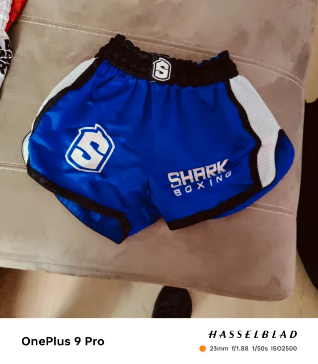 Pantalón boxeo niño Shark Boxing negro/blanco