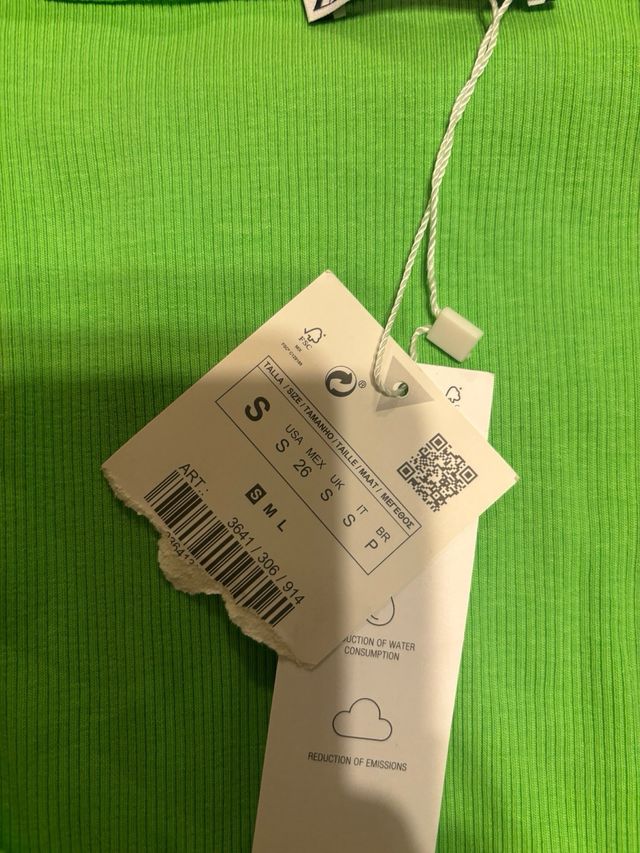 Camiseta Zara verde talla S nueva