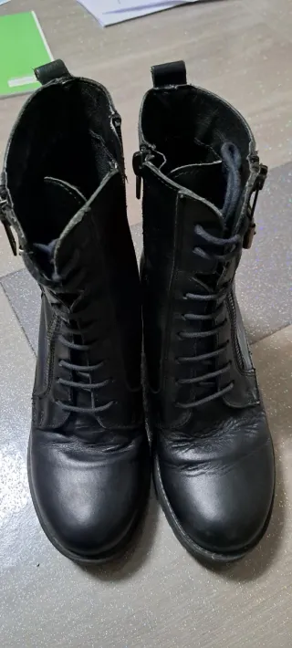 Scarponcini donna in pelle