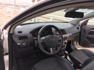 Opel Astra 2006