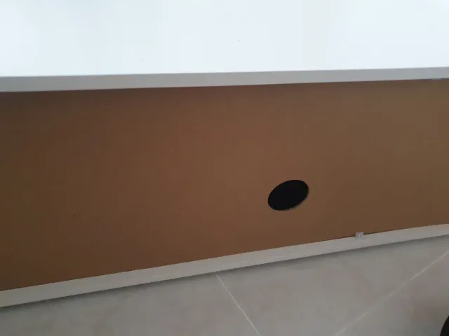 Mueble TV blanco y madera