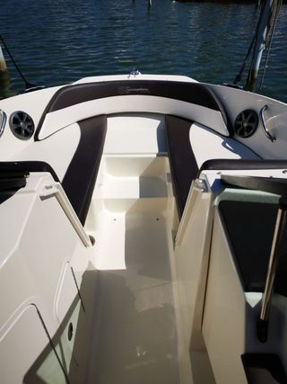 SEA RAY 210 SPXE
