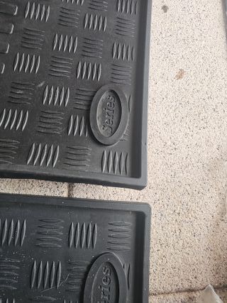 Moqueta Goma Land Rover Defender Serie