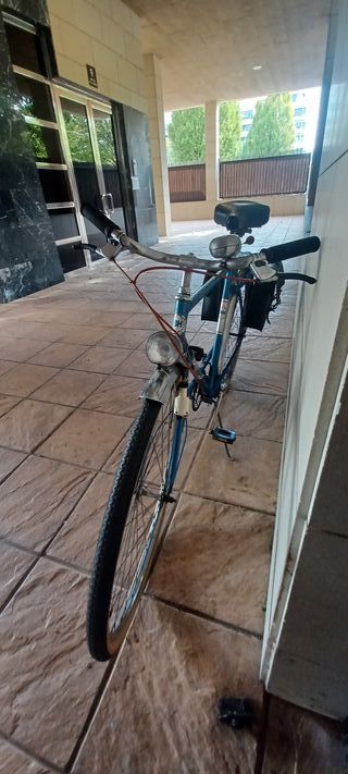 Bicicleta azul vintage