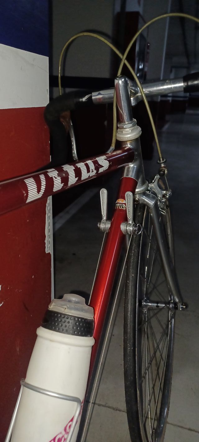 Bicicleta azul vintage