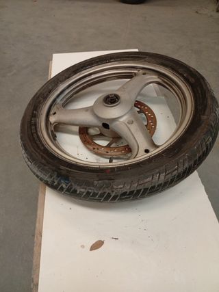 Rueda Honda Varadero 125 con disco
