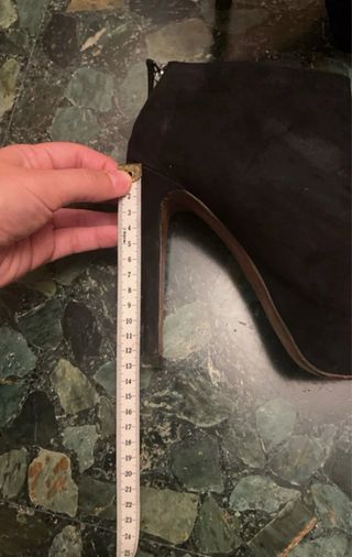 Botines de tacón negros