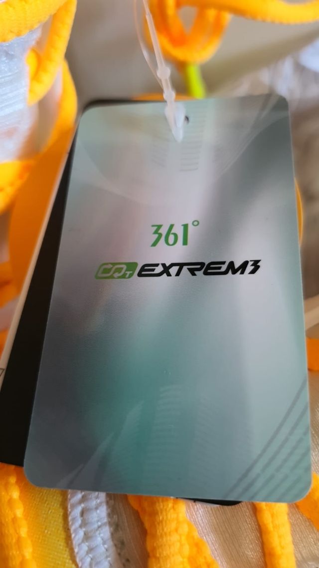 Zapatillas Baloncesto 361 Degrees Hombre Blancas N