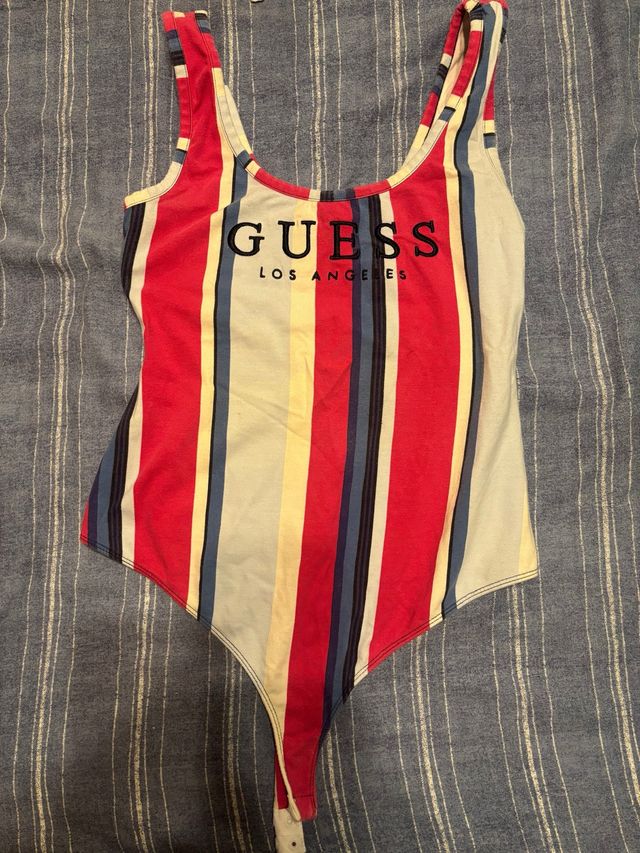 Body Guess Talla S Rayas