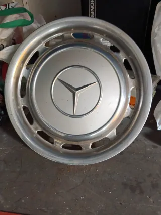 3 Tapacubos Mercedes Benz