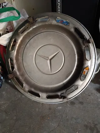 3 Tapacubos Mercedes Benz