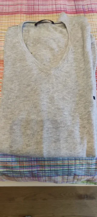 Jersey Purificación García Gris V-Neck