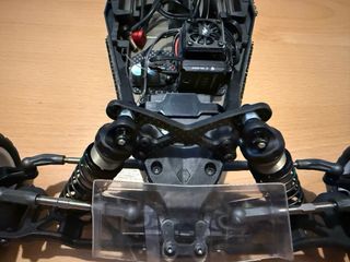 TLR 22 5.0 Elite Tierra/Astro