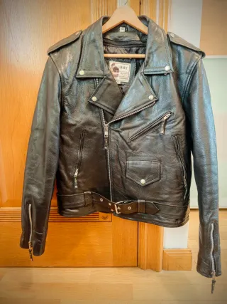 Chaqueta de cuero AMI London Negra