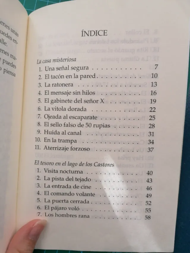 Aventuras de "La mano negra"" (Camaleón)