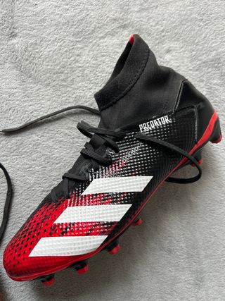 Zapatos de fútbol Adidas Predator