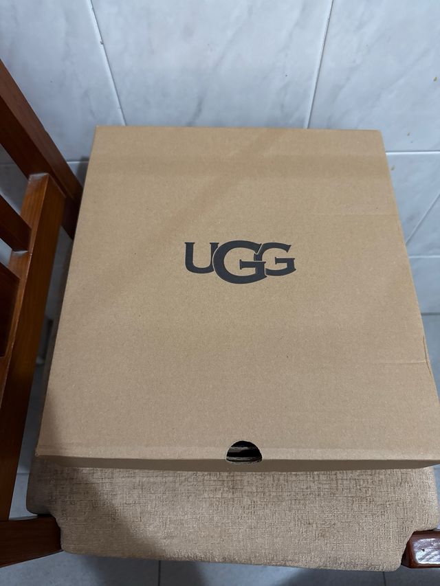 Botas UGG Castanhas