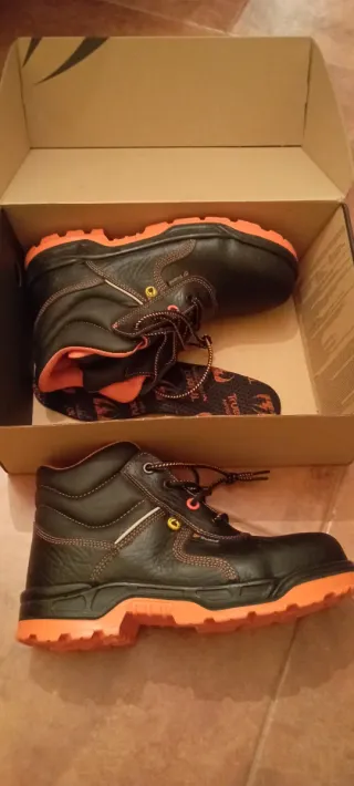 Botas de trabajo y seguridad