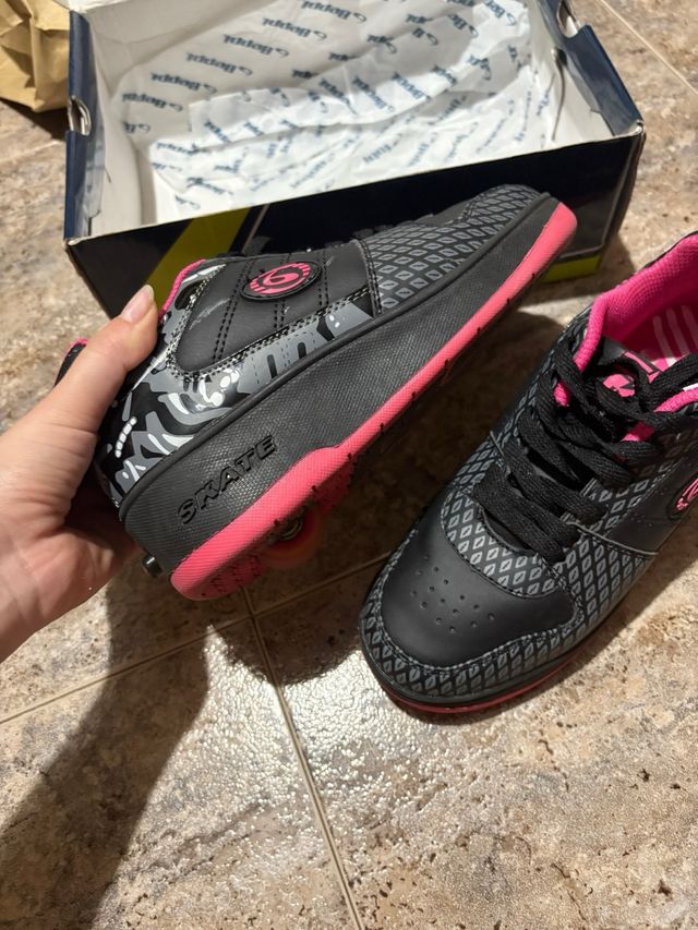 Zapatillas Beppi con ruedas numero 37