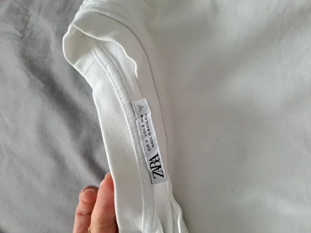 Ropa blanca con elástico