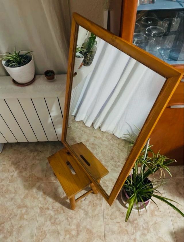 Espejo de madera natural