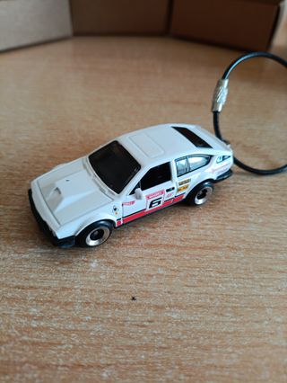 Portachiavi su base hot wheels o matchbox