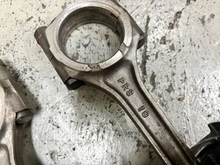 Bielas y pistones B16A2 Honda