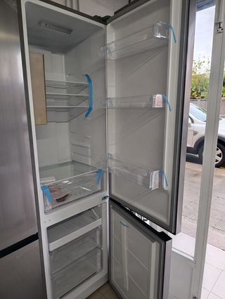 Nevera NO FROST SVAN inox