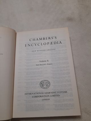 Oxford Universal Dictionary