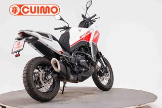 MOTO MORINI X-CAPE 650