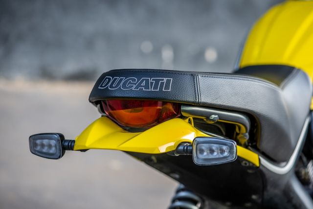 Ducati Scrambler Amarillo