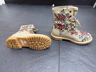 Botas Goby Multicolor Florales