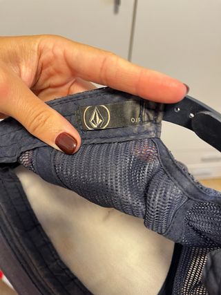 Gorra vintage azul volcom