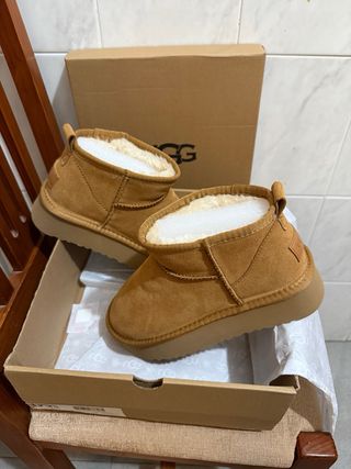 Botas UGG Castanhas Tamanho M