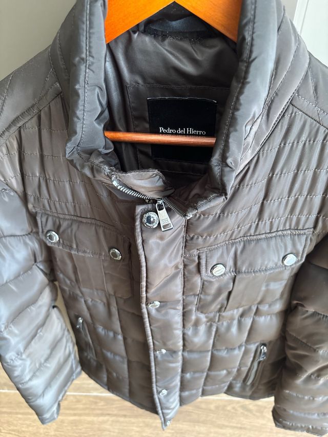 Chaquetón plumón Pedro del Hierro marrón
