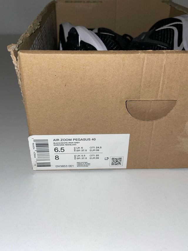 Nike Air Zoom Pegasus 40 EU 39