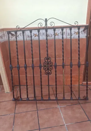 Reja de forja para ventana

