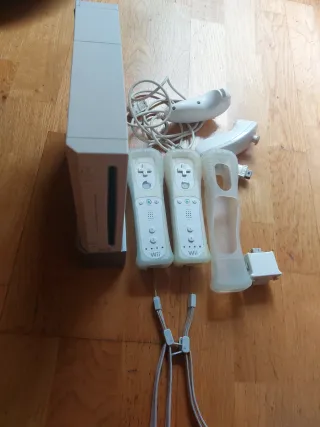 Consola Nintendo Wii Blanca + Accesorios