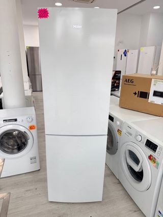 COMBI HAIER 188 CM NO FROST 
GARANTÍA!!
