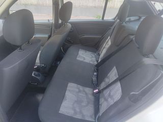 DACIA Sandero Laureate 2011 dCi 75cv E5 5p