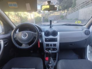 DACIA Sandero Laureate 2011 dCi 75cv E5 5p