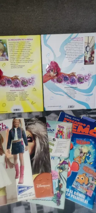 Lote (Witch) 2 libros y 5 revistas