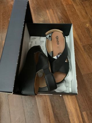 Sandálias Igi&co pele pretas