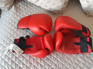 2 pares guantes boxeo Outshock rojos