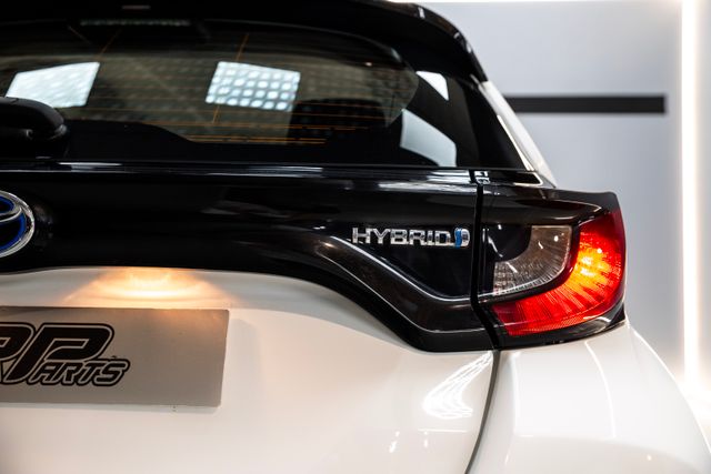 Toyota Yaris 1.5 120H Style 116CV IVA Deducible